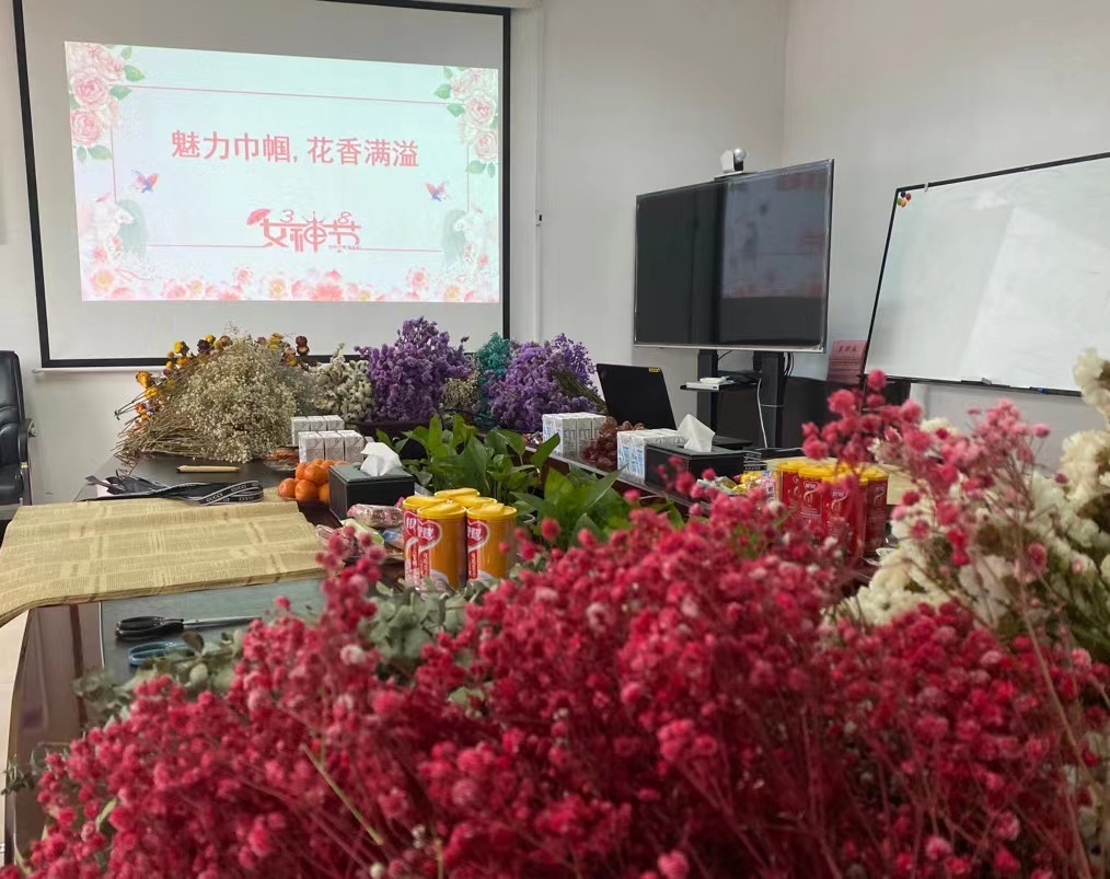 米兰在线手机版(大中国区),宏明日望,株洲电子科技,湖南电容器,株洲电容器,电容器 米兰在线手机版(大中国区),宏明日望,株洲电子科技,湖南电容器,株洲电容器,电容器